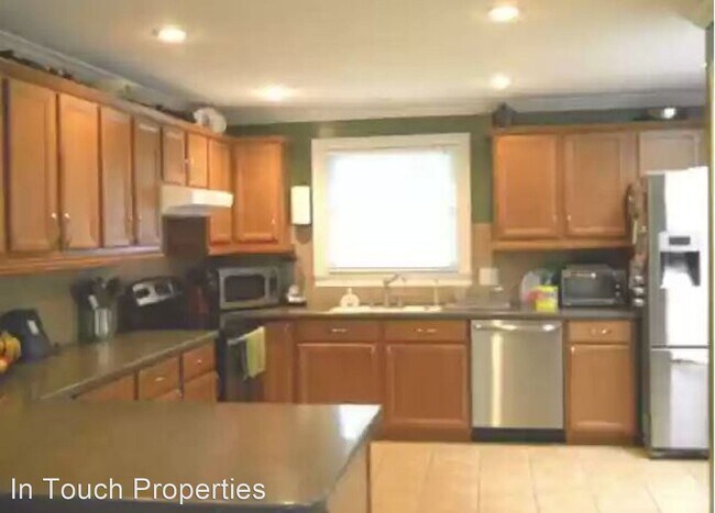 Building Photo - 3 br, 2 bath House - 316 W Park Ave