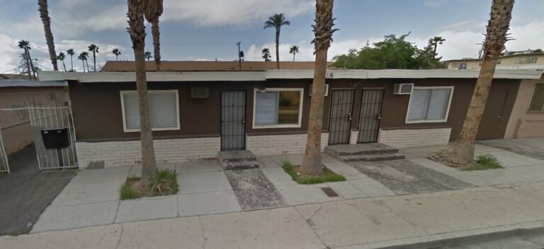 Building Photo - 2116 Sunrise Ave