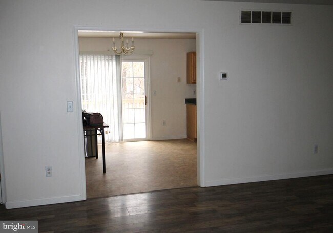 Foto del edificio - 25880 Brookwood Rd