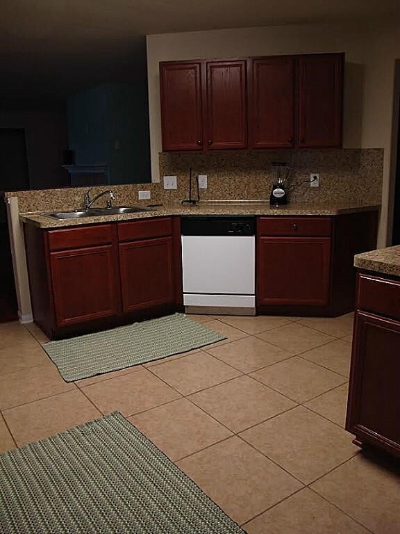 Building Photo - 3006 Thicket Path Way