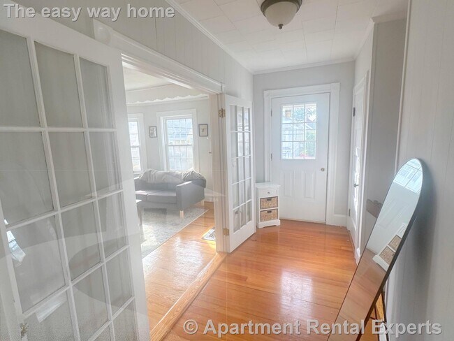 Building Photo - 251-253 Arlington St Unit #2
