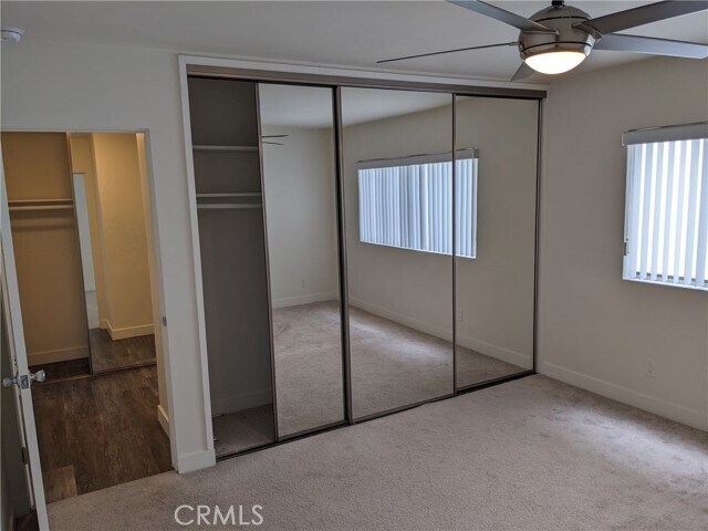 Foto del edificio - 11942 Darlington Ave