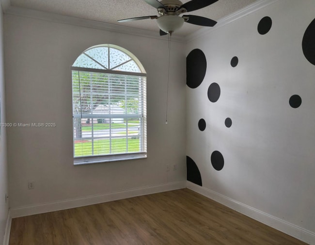 Foto del edificio - 440 SE 25th Dr