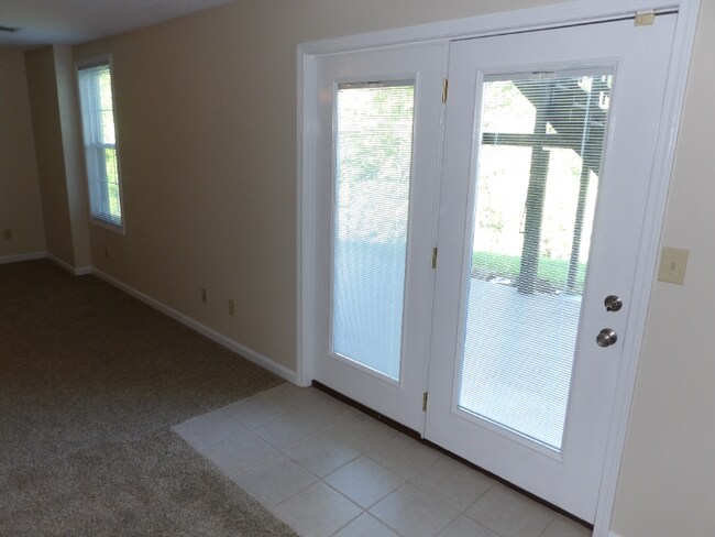 Building Photo - 74 Cedarcrest Ct
