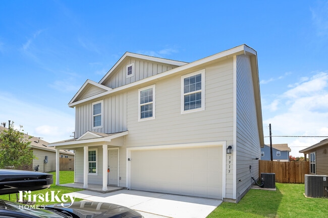 Building Photo - 1915 Morse Way