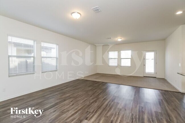 Foto del edificio - 288 W Mammoth Cave Dr