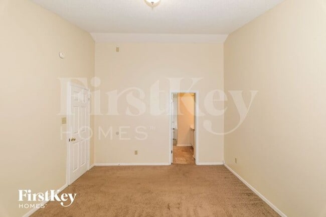 Building Photo - 4100 Hampton Manor Cove