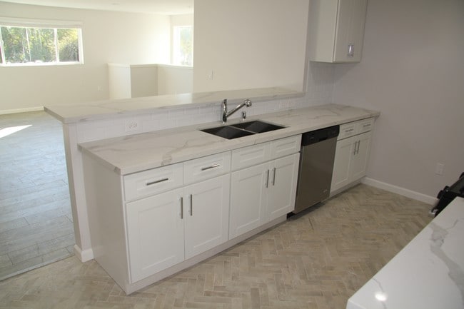 Interior Photo - 7359 Kester Ave