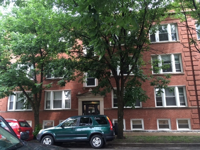 Foto principal - 5245 N Winchester Ave