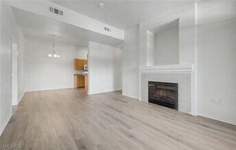 Building Photo - 8805 Jeffreys St