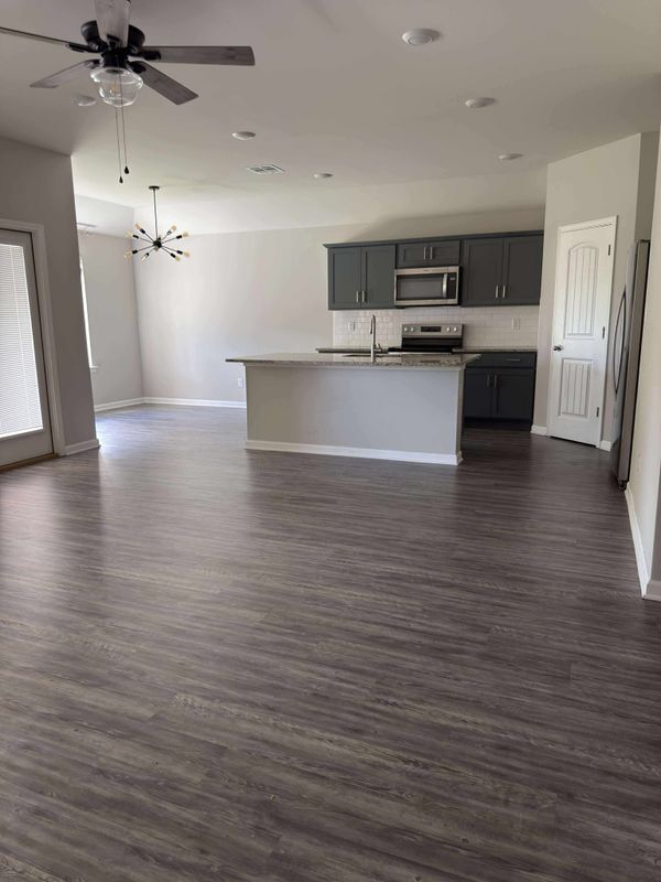 Foto del edificio - 23024-0 Mills Blvd