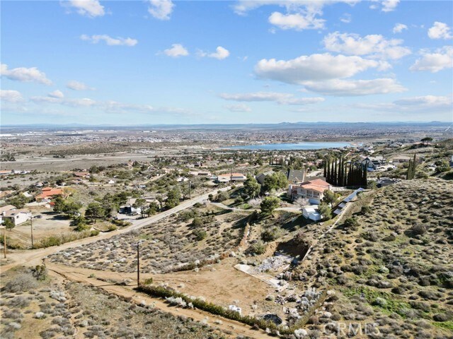 Foto del edificio - 1138 Lakeview Dr