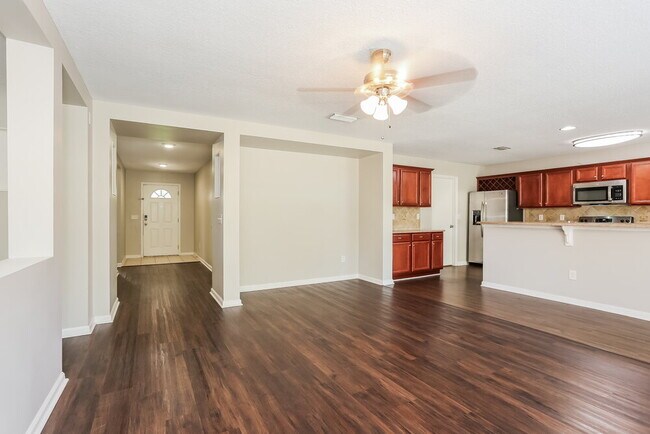 Foto del edificio - 3877 Marsh Bluff Dr