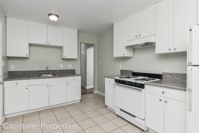 Building Photo - 2 br, 1 bath Apartment - 445 47th Street