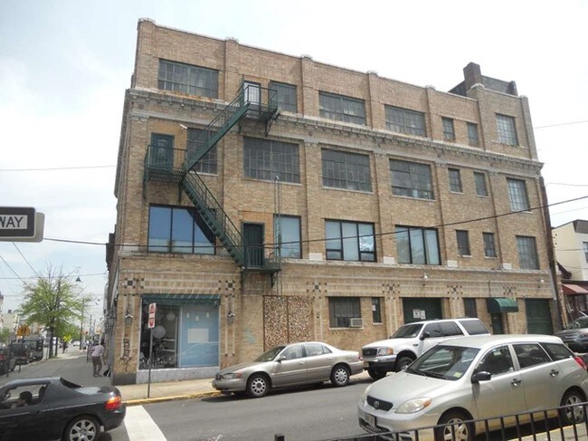 Building Photo - The Packard