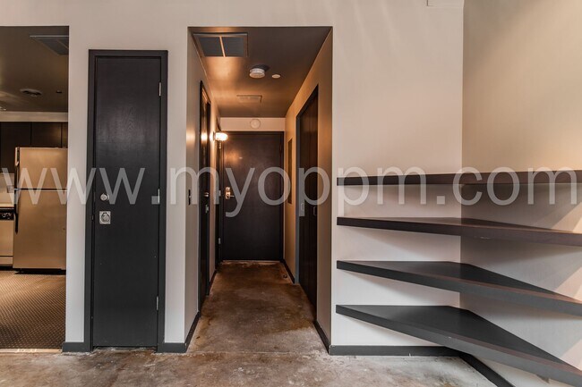 Foto del edificio - The Regis