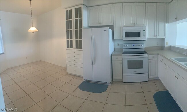 Building Photo - 14401 Patty Berg Dr
