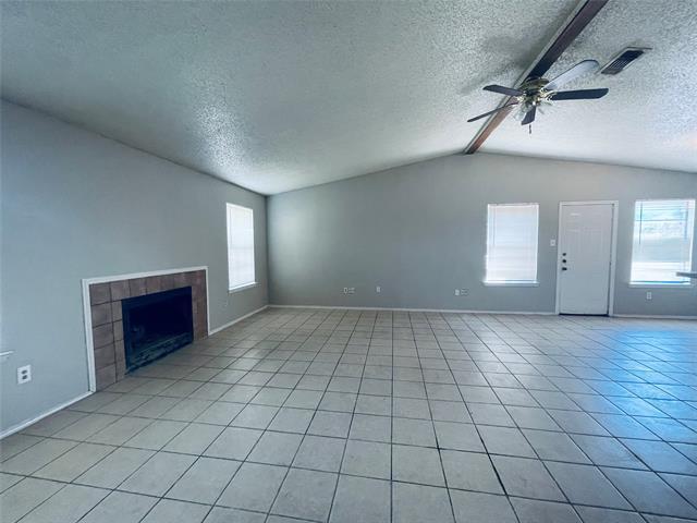 Foto del edificio - 2702 Rustic Frst Rd