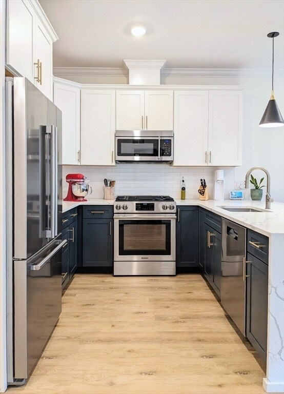 Foto principal - 4281 Washington St