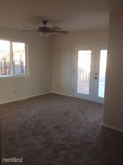 Foto del edificio - 4 br, 2 bath House - 2010 Mesa Ave