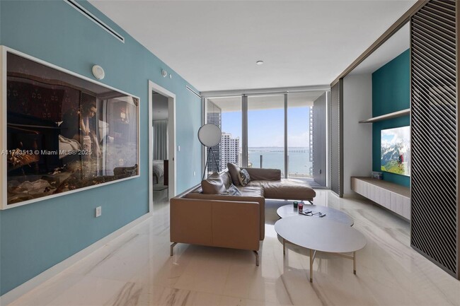 Building Photo - 300 Biscayne Blvd Way