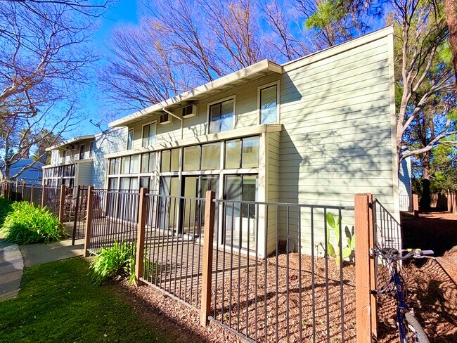Foto del edificio - Le Tournesol