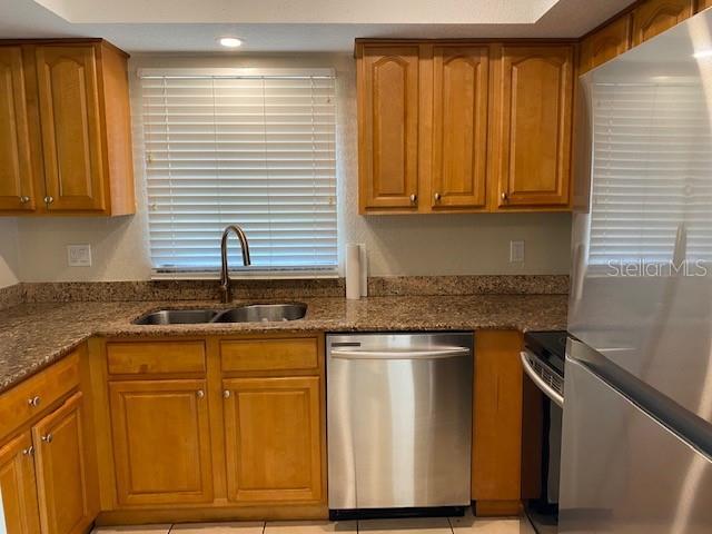 Building Photo - 924 La Costa Cir