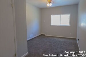 Foto del edificio - 14310 Ridge Falls Dr