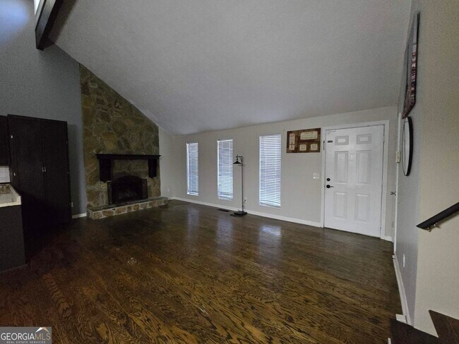 Foto del edificio - 5831 Oak Ct