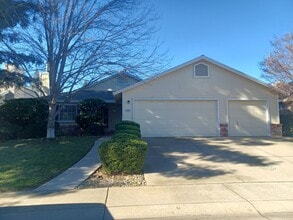 Building Photo - 1445 Tradewind Dr