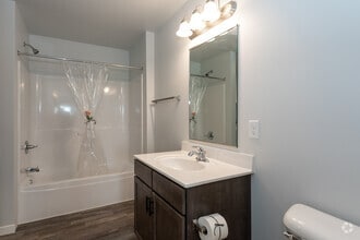 1BR, 1BA - 660SF - Red Rock Apartments
