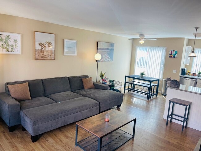 Foto del edificio - August Move in 8/10/25- Pre-lease Today! M...