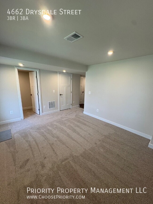 Building Photo - 4662 Drysdale St
