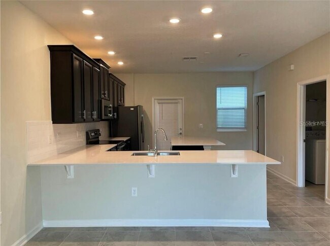 Building Photo - 3046 Aqua Virgo Loop