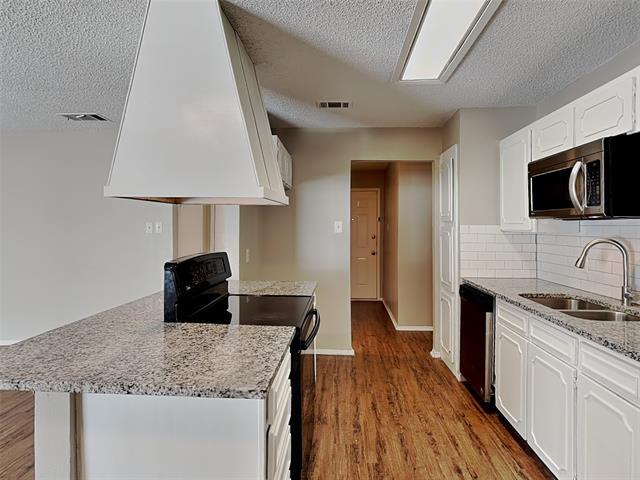 Foto del edificio - 701 Admiralty Way
