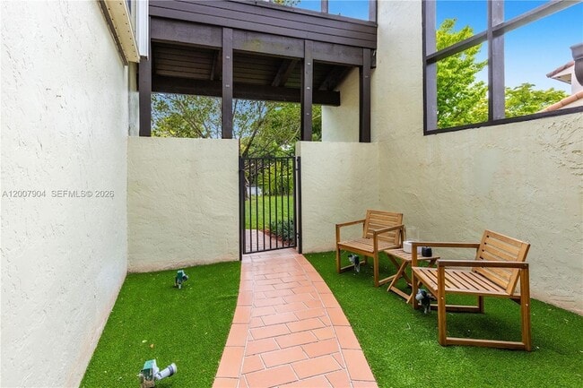 Building Photo - 10137 Costa Del Sol Blvd