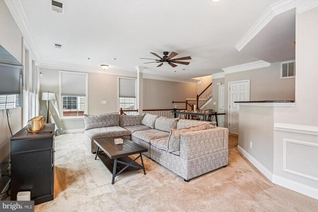 Building Photo - 3549 Huntley Manor Ln