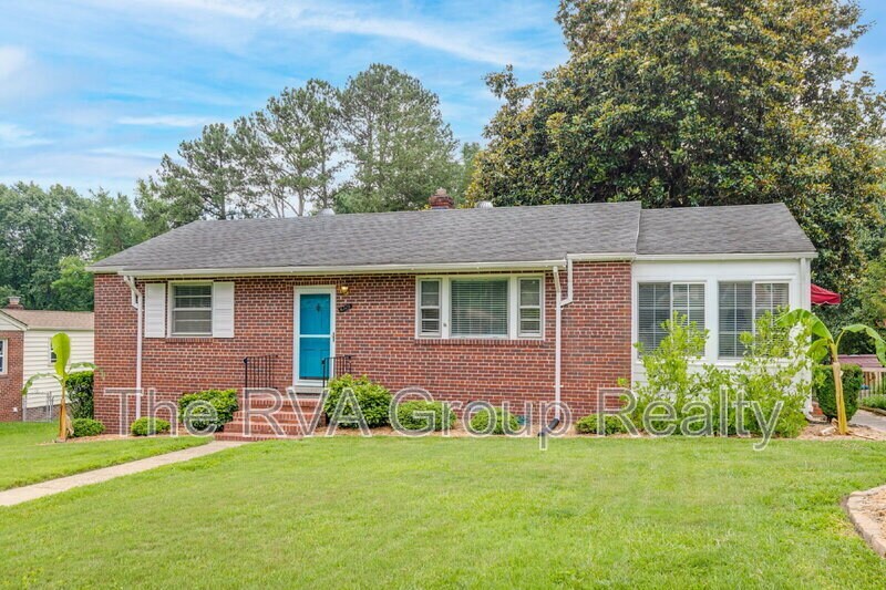 Foto principal - 6325 Glyndon Ln