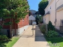 Foto del edificio - 15 Belmont Ave