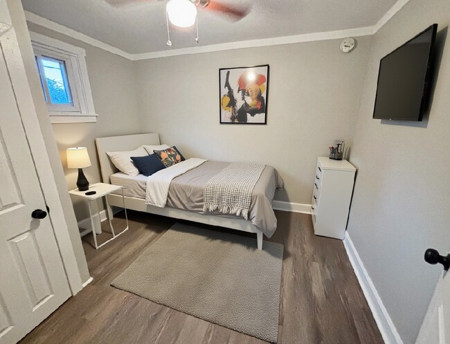 Foto del edificio - 1552 Manchester Ave