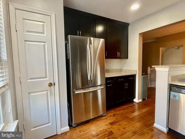Foto del edificio - 12861 Fair Briar Ln