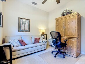 Building Photo - 9601 Spanish Moss Way