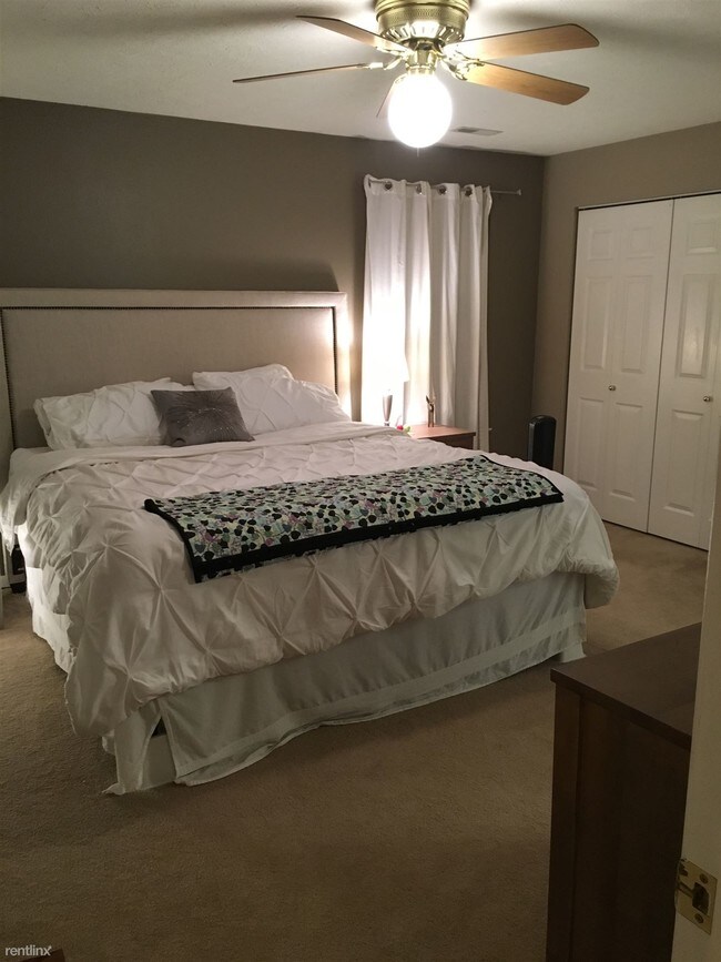 Foto del edificio - 2 br, 2 bath Condo - 1541 Weatherstone Drive