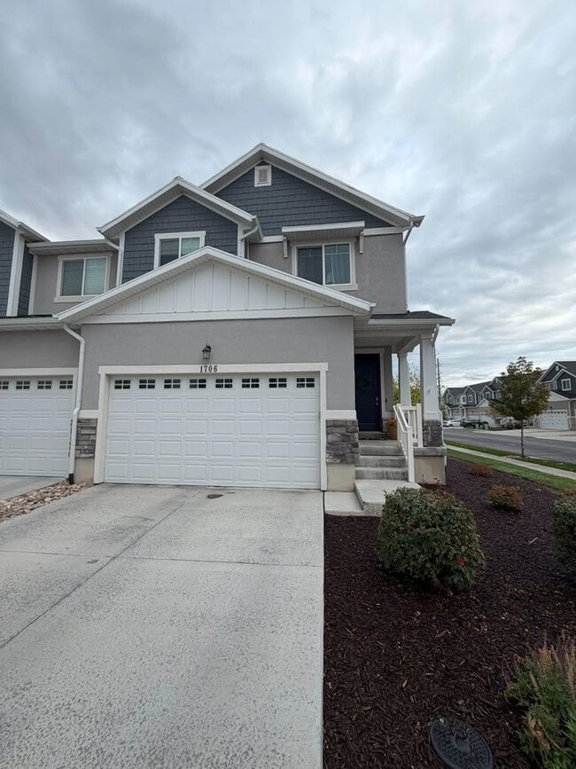 Building Photo - 1706 N 3680 W