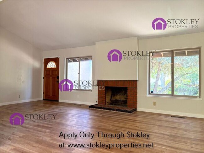 Foto del edificio - 622 Sutton Ct