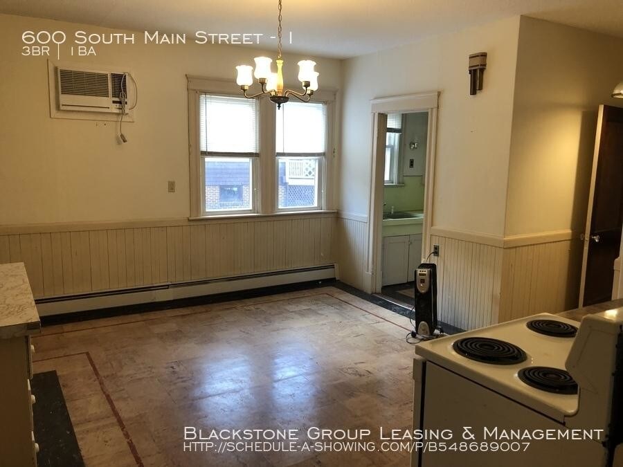 Primary Photo - 3 bedroom in Woonsocket RI 02895