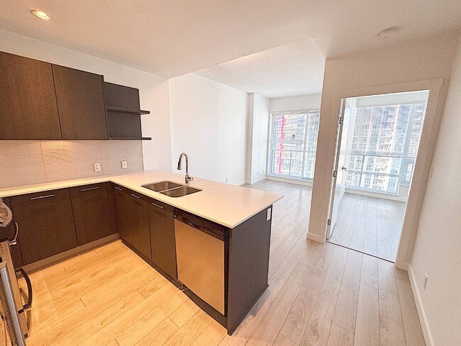 Photo du bâtiment - Centre West - 1801