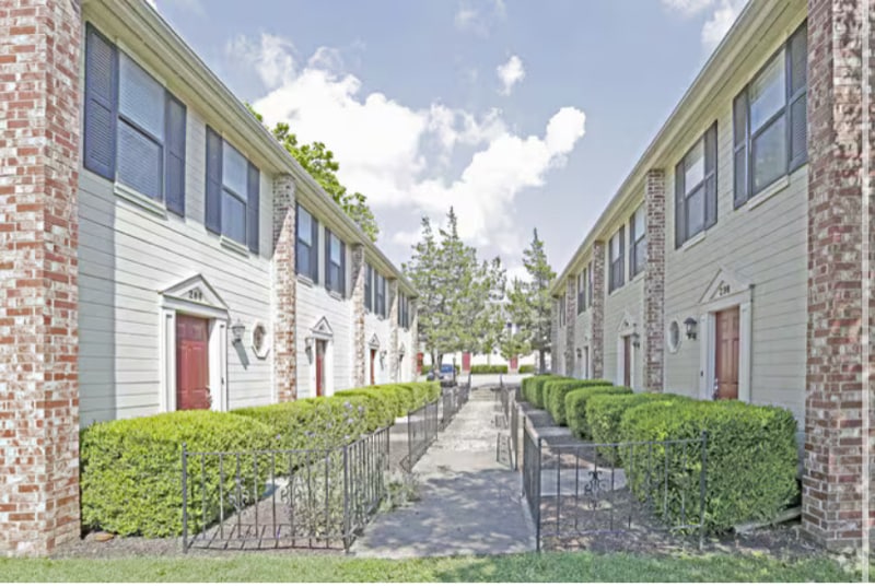 Photo - 294 W Mountain St