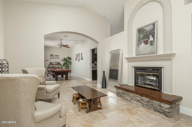 Building Photo - 17010 N 59th St