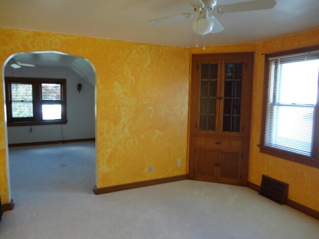 Foto del edificio - 4532 N Bartlett Ave